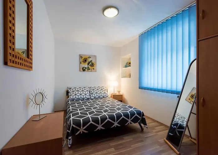 Apartment Luka Arbanasi